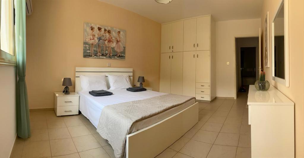 Royal Seacrest Residence Paphos Ngoại thất bức ảnh